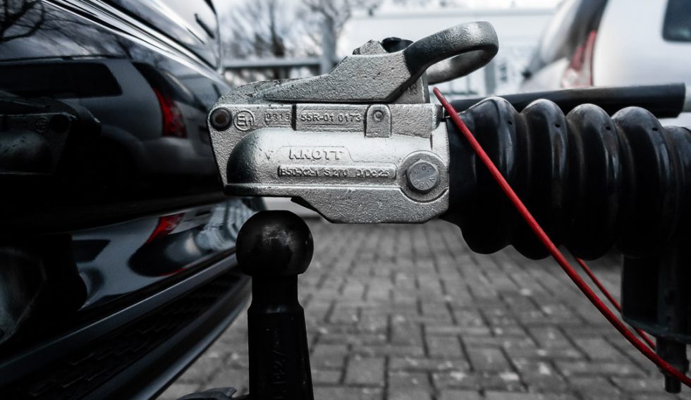 Die Elektrische Verbindung Zu Ihrem Zugfahrzeug Sind Unterbrochen Verbinden und Trennen von Fahrzeugen Klasse BE | Fahrschule Reinecke